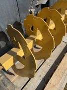 LEON'S 6ft Hi-Flow Snowblower UNUSED c/w remote