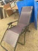 Zero-Gravity lawn chair