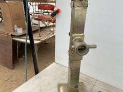 5000 lb sidewind implement jack and the 2" trailer ball hitch