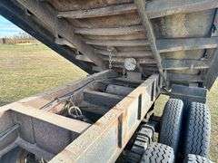 ARNIES Grain/Gravel Trailer