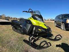 2014 Ski-Doo Summit SP E-TEC 800