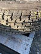 Trailer tire/rim ST225/75R15