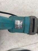 Makita 120V reciprocating saw - missing foot, Dewalt reciprocating saw - works