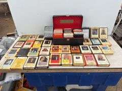 Lrg qty of 8 track stereo tapes including Johnny Cash, Elvis Presley, Willie Nelson etc