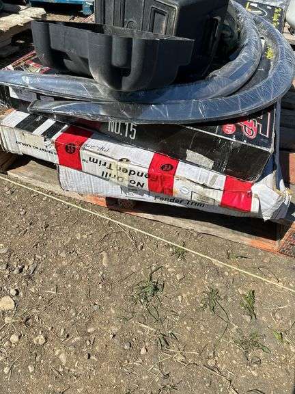 Battery box, 9'x14' camo tarp, quantity of fender trims
