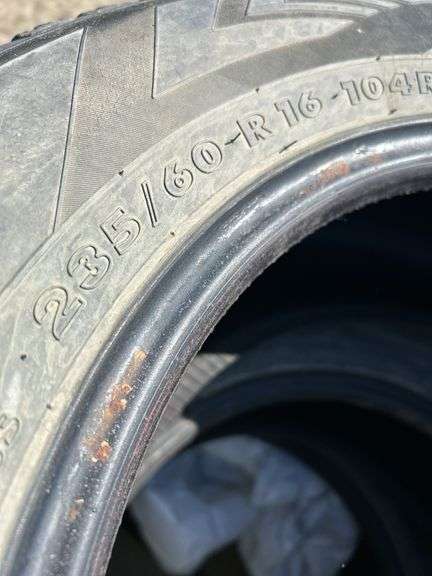 4 tires 235/60R16