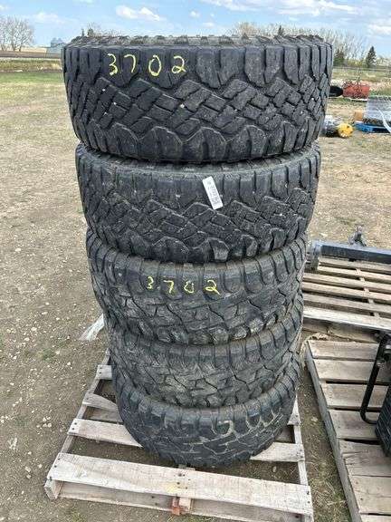 5 tires -35x12.50R20LT