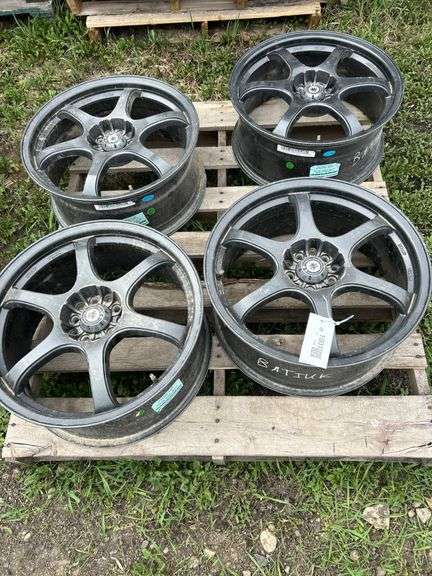 4 Koning Rims 18'x7.5 - bolt pattern -5x114.3
