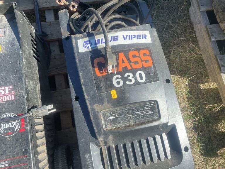 Pallet of UNTESTED battery chargers