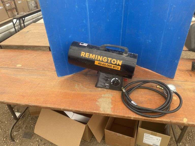 Remington 40–60,000 BTU propane heater comes with forced air fan unused