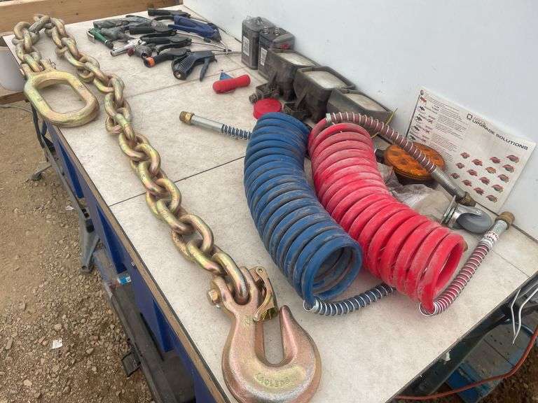 65" heavy duty safety chain, pair of air hoses, quantity of blow nozzles, miscellaneous lights