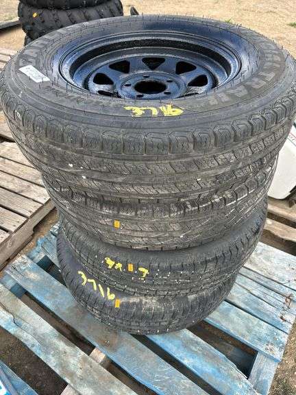 4 tires and rims - ST205/75R15 (2 tread patterns)