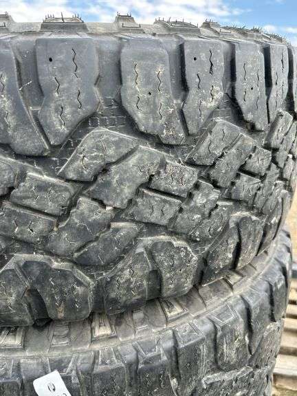 5 tires -35x12.50R20LT