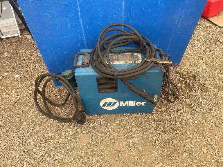 Miller spectrum 2050 plasma cutter, owner says working condition but needs new gun or repairs
