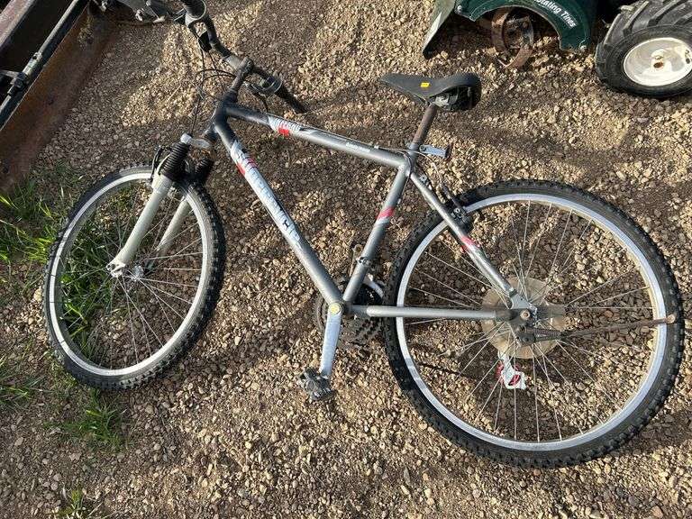 Supercycle Adult bike - 26” tires