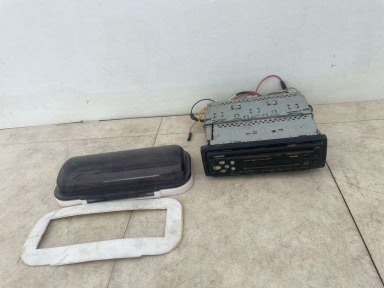 Panasonic AM/FM CD player was working when removed from Boat