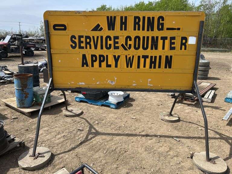 4' x 8' sign on cement pads