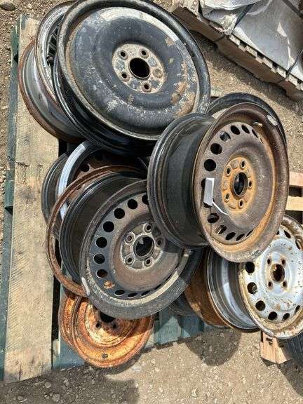 Pallet of misc rims
