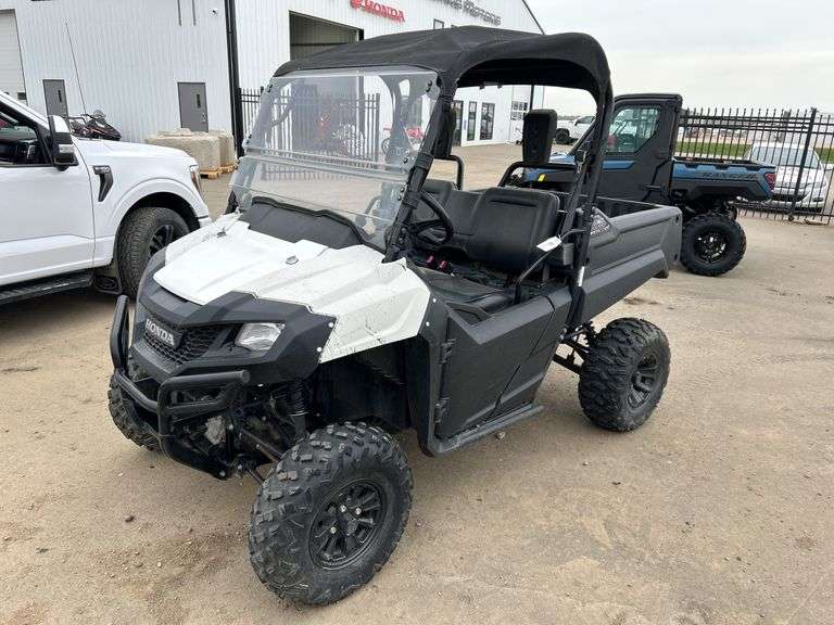 2015 Honda Pioneer 700