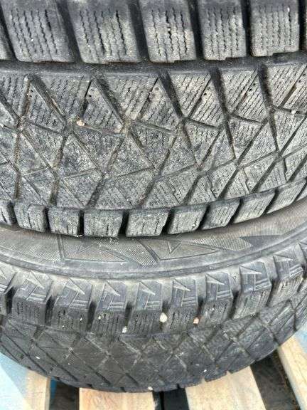4 Bridgestone Blizzak tires- 235/65R17