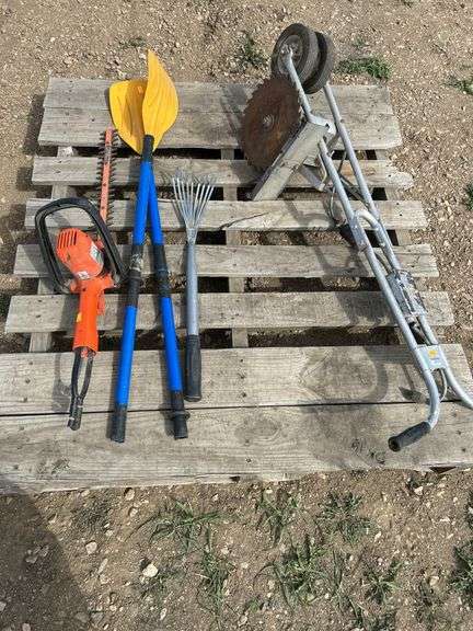 Homemade lawn edger, hedge trimmer, 2 boat paddles