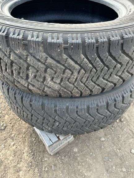 4 tires - 225/65R17