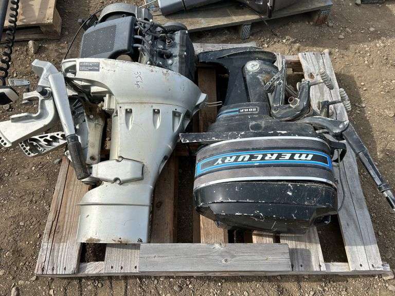 Honda 35hp outboard and Mercury 20hp outboard - FOR PARTS