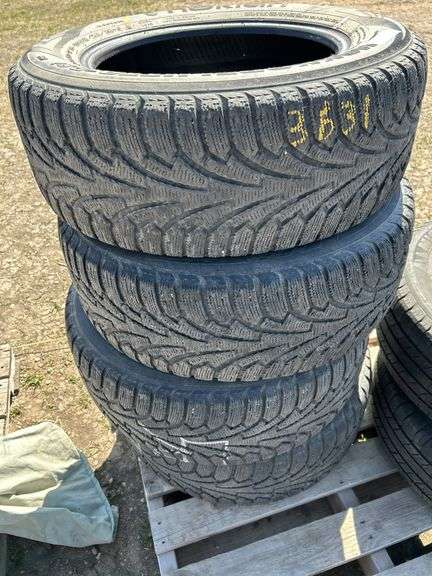 4 tires 235/60R16