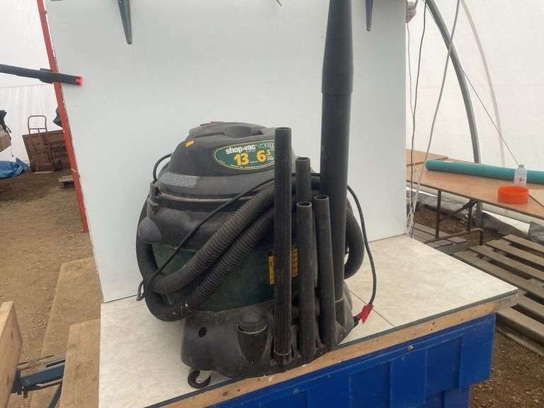 13 gallon 6 1/2 hp shop vac working condition needs new filter