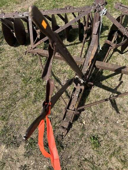 8' Horse drawn disc
