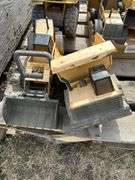Quantity of Tonka toys