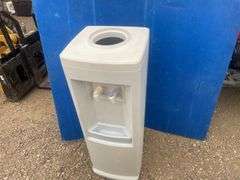 Hot and cold water dispenser  - condition unknown