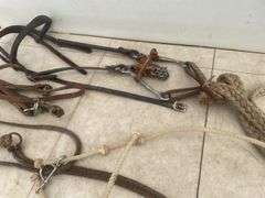 Leather bridle with split bit comes with nylon reins, leather halter, nylon halter