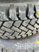 4 Chev tires and rims - P235/75R15