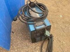 Miller spectrum 2050 plasma cutter, owner says working condition but needs new gun or repairs
