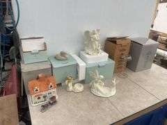 Quantity of party light ornaments including library lamp
