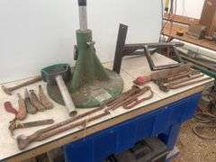 Saddle stand for wall mount, hoof jack, quantity of shoeing tools