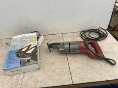 Working 2 speed Milwaukee reciprocating saw, unused roof and gutter deicing kit