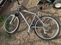 Supercycle Adult bike - 26” tires