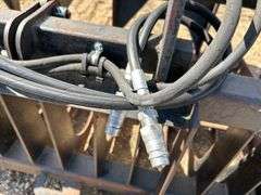 76" Skisteer Rock bucket w/grapple