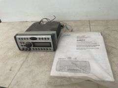 Clarion a.m/fm marine CD player owner says working when removed