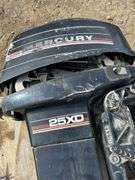 Mercury 25hp outboard and Honda outboard - FOR PARTS