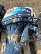 Mercury 25hp outboard and Honda outboard - FOR PARTS