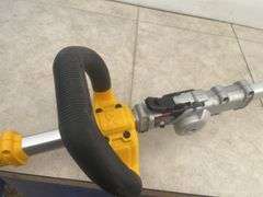 Dewalt 20V whipper snipper only - working condition no batteries or charger