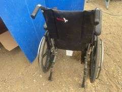 Kid size wheelchair only has one foot rest