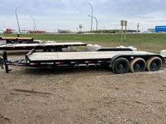 2017 Southland Triple Axle 22' plus 2' beaver tail