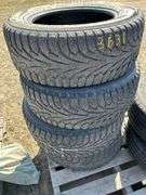 4 tires 235/60R16