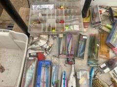 Large quantity of fishing hooks
