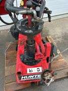 Hunter Rim clamp tire changer in working order