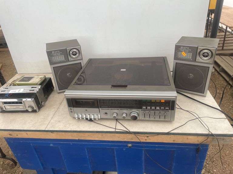 Magnasonic stereo system am/fm radio, cassette and phono - owner says works, and an 8 track car ster